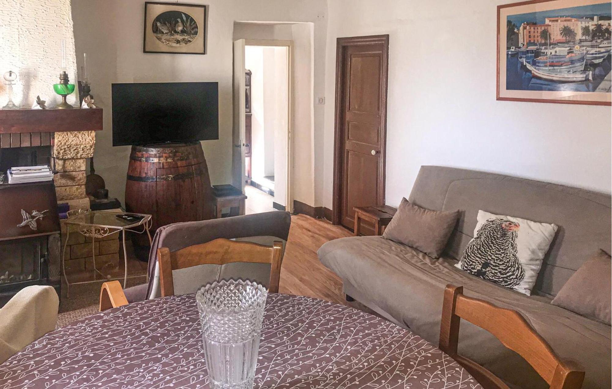 2 Bedroom Beautiful Apartment In Calcatoggio Calcatoggio  Exterior photo